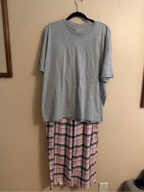 Victoria's Secret Pajama Set